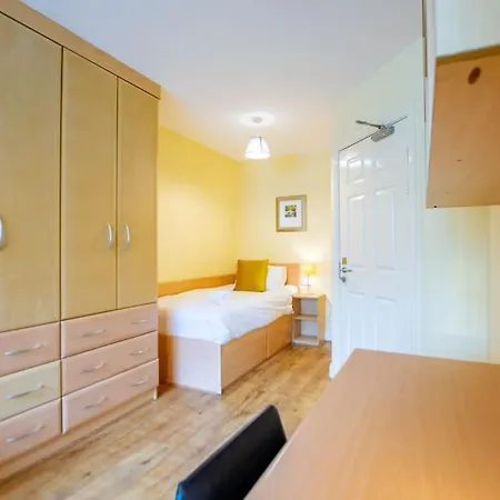 公寓 120 - Two Bed With Parking *