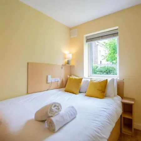 120 - Two Bed With Parking * Galway
